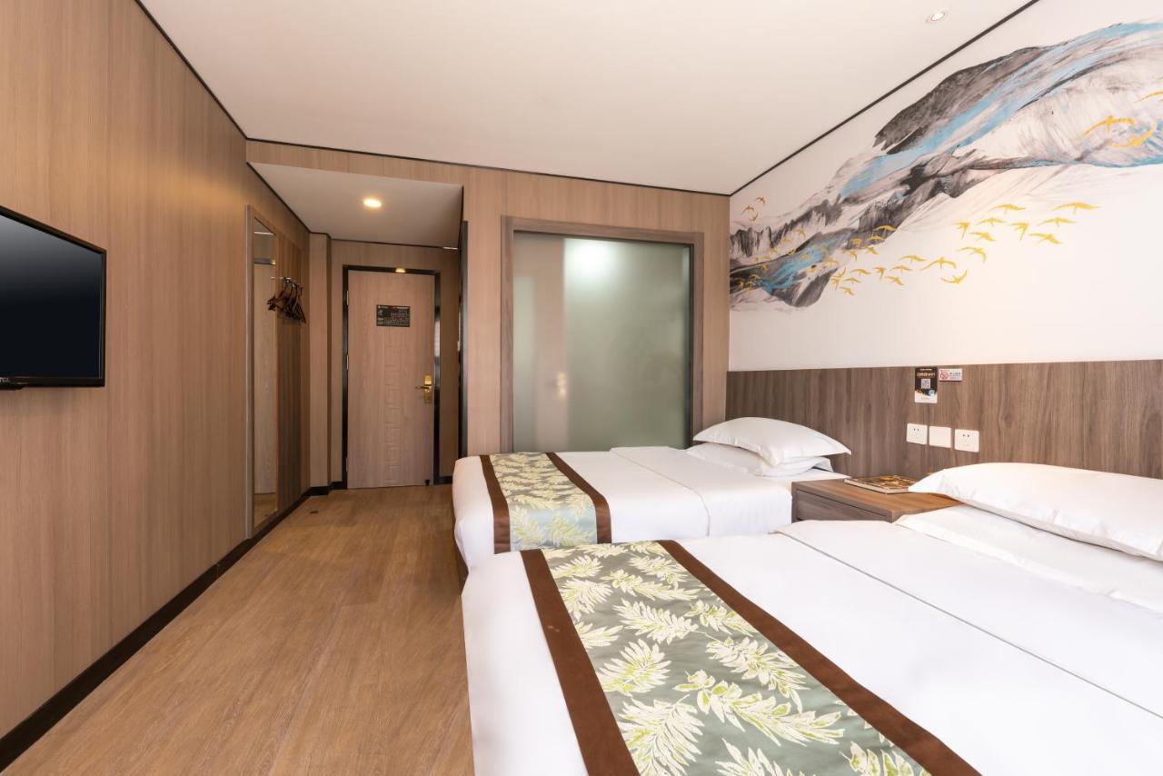 Hotel East Sacred Hotel: Near Tiananmen & Metro, Free Amenities 4*