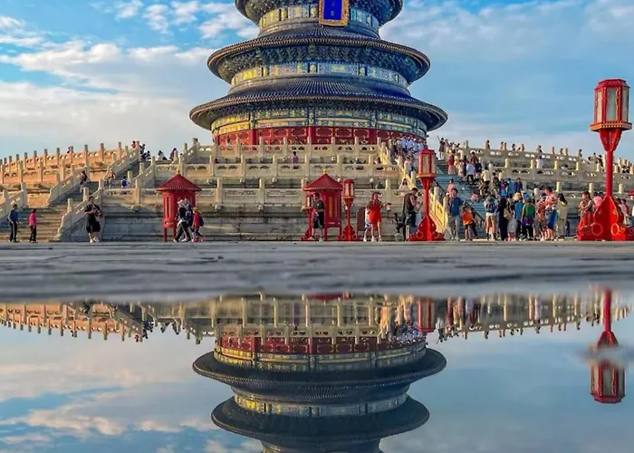 East Sacred Hotel ᴸᴱo---Foreign Accept---Tourism Service English-Speaking 丨 Near Tiananmen Forbidden City丨very Close To Metro Zhangzizhong And Beixinqiao 丨european Foot Ball English丨free Advance Tickets And Laundry Drying Service Coffee Snacks