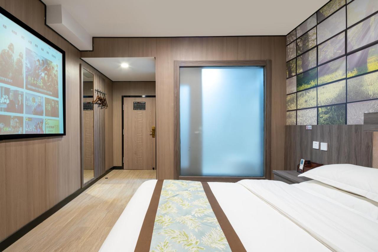 Hotel East Sacred Hotel: Near Tiananmen & Metro, Free Amenities