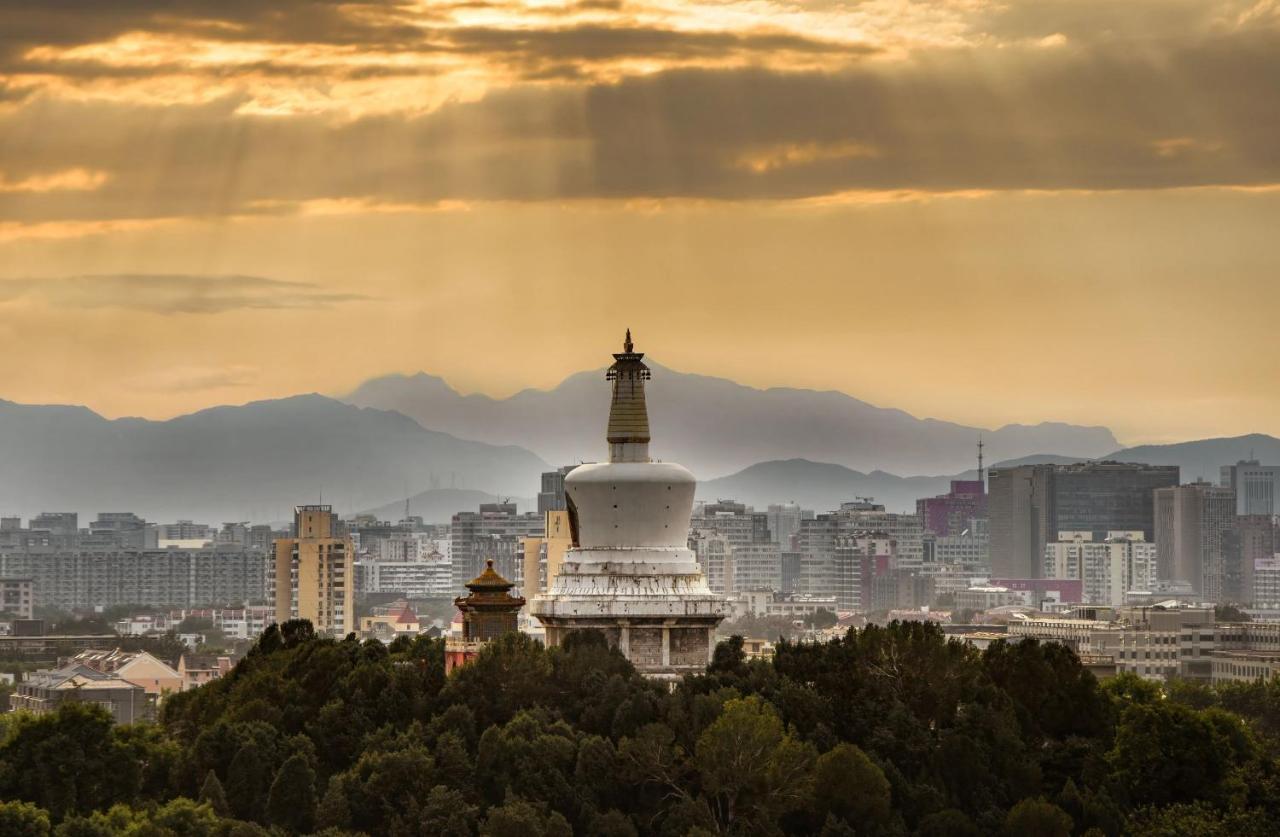 East Sacred Hotel: Near Tiananmen & Metro, Free Amenities